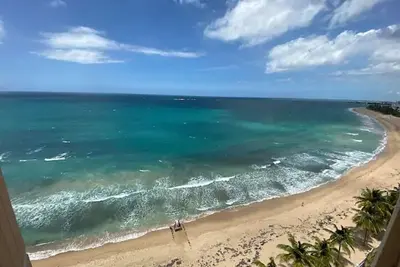 Image de Beach living @ Condado with pool and parking!