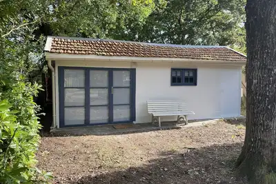 Image de La cabane du lac à lachanau