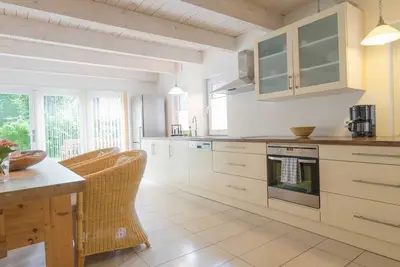 Image de Small townhouse at the monastery