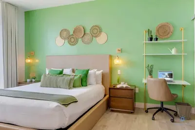 Image de A Rooftop Pool| Balcony|Hollywood Beach Broad–walk