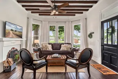 Image de The Grove Cottage - Downtown Springdale