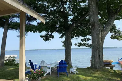 Image de Few weeks remaining for Summer 2025. . . . . . . Here and Now on Mullett Lake
