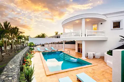 Image de Villa Vista Calero | A luxurious double villa with breathtaking sea views