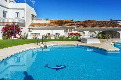 Image de Panoramic terrace with pool in Fuengirola by Costarentals - Ref 148