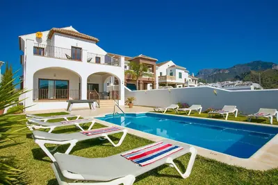 Image de Nerja Paradise Rentals - Villa Cataleya
