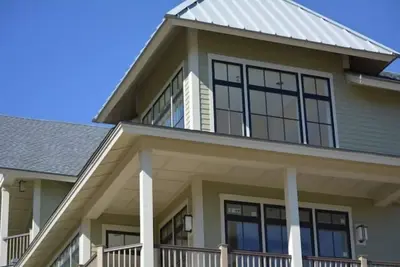 Image de Nouveau Condo de luxe à Sugarbush Mountain pour Location d'été