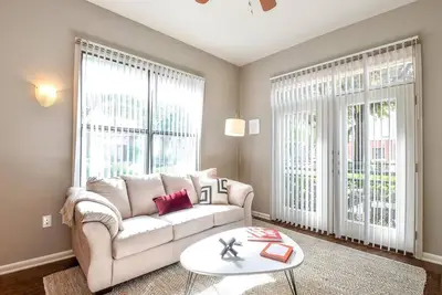 Image de Kasa | Plano | Dreamy 1bd\/1ba Apartment