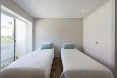 Image de Bright & Sunny Beach House