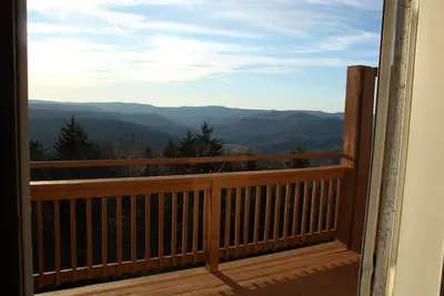 Image de 3 Br 2 Bath Top Floor Condo in Snowshoe Resort