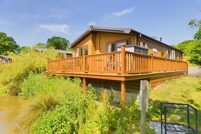 Image de Poppy Lodge perfect for Bird Watching and Stargazing