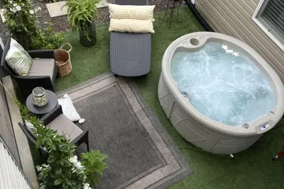 Image de 2-bedroom vacation home just   6 minutes to Lucas Oil Stadium