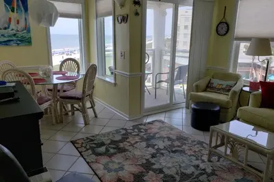 Image de Direct Oceanfront-2 Bedroom 2 Bath-A Place at the Beach 406