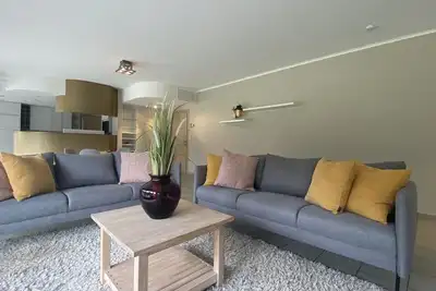 Image de Villa avec très grand jardin à Nieuwpoort