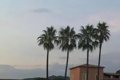 Image de Très beau deux pièces pouvant accueillir 4-5 personnes.