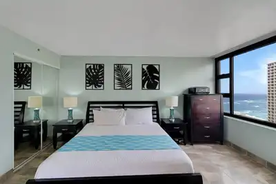 Image de Deluxe Ocean View Condo on 31st Floor - Free Parking & Wifi!