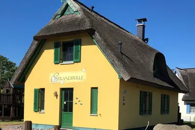 Luxury thatched house by the sea Strandperle Glowe Am Kurpark 18