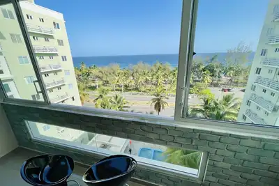 Image de Beachfront Luxury  Condo