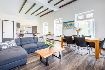 Image de Premium 3br City Centre Penthouse W/ Stunning City View 🌇