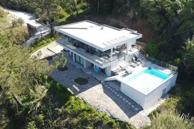 Image de Bright modern villa (6p) surrounded by nature with top views near Nazaré