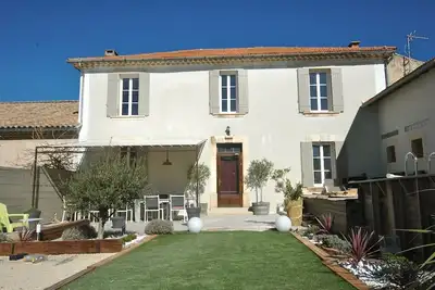 Image de Maison De Maitre A L 'Entree Du Village De Bedoin