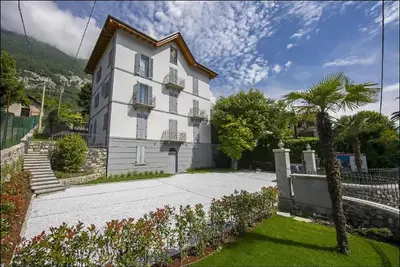 Image de Lake View Flat with Parking & Shared Pool