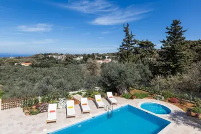 Image de Luxury Crete Villa | Villa Melpomeni | 5 Bedrooms | Private Pool & Private Playground | Rethymno