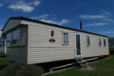 Image de Beautiful 2013 Model Static Caravan Holiday Home