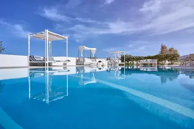 Image de Impeccable Cycladic Home, a Secluded 980m2 Villa with Private Pool