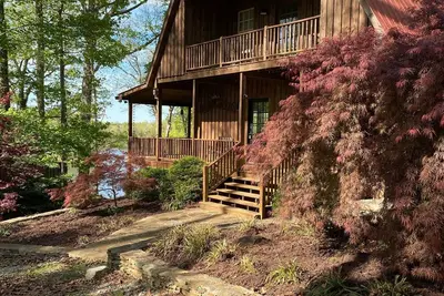 Image de Lakefront Cabin on Hyco Lake