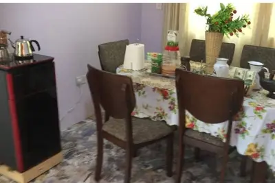 Image de Eco-Friendly 3-floor Townhouse