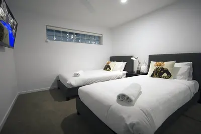 Image de Penthouse Style 4 Bedrooms!