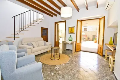 Image de Pou davall house