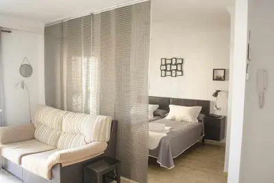 Image de Modern studio with balcony - Cerro Lucero