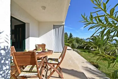 Image de Appartement de deux chambres avec la terrasse et la vue sur le mer Rabac, Labin (A-16022-a)