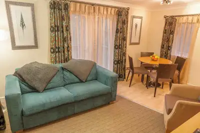 Image de 1-Bed Apartment | Countryside Resort | Sleeps 4
