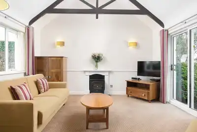 Image de Modern 1-Bed House | Countryside Resort | Sleeps 4