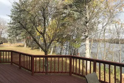 Image de Super Spacious Lakehome