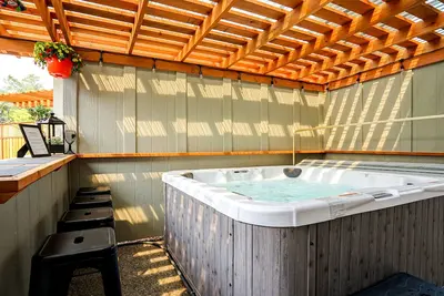 Image de Windsor home on golf course w/ hot tub