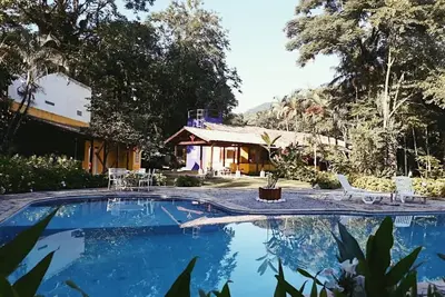Image de Casa Linda North Coast - Swimming pool - Jacuzzi - Fireplace for 18 people