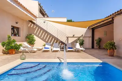 Image de Maison vacances Cas Padrins de ses Tanques avec Wi-Fi, jardin, terrasse et piscine