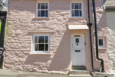 Waves End, family friendly, character holiday cottage in Port Isaac