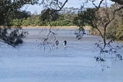 Image de Crescent Head 4 bedroom waterfront beach cottage