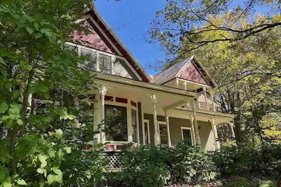 Image de Your Beautiful Victorian Getaway