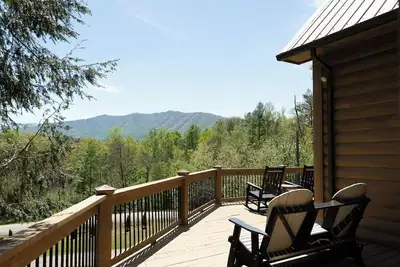 Image de Cozy Rustic Cabin with Wonderful Views of the Smoky Mountains