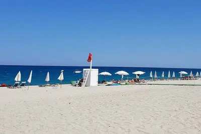 Image de Casa Iorana D: A characteristic and welcoming apartment located right on the beach, with Free Wi-Fi.