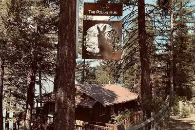 Gorgeous Views & Lake Access!