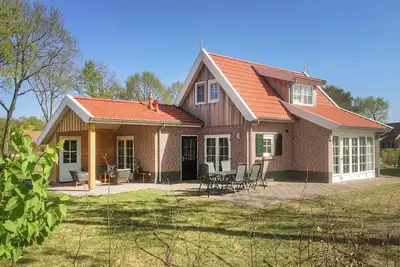 Image de Belle maison à Hoge Hexel avec WiFi
