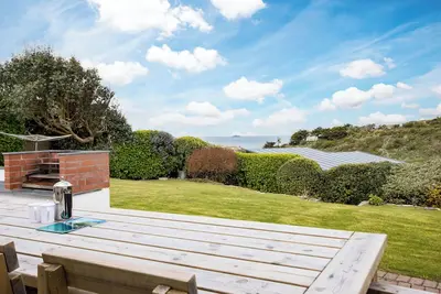 Image de Fabulous seaviews overlooking Polzeath Beach - Sleeps 8