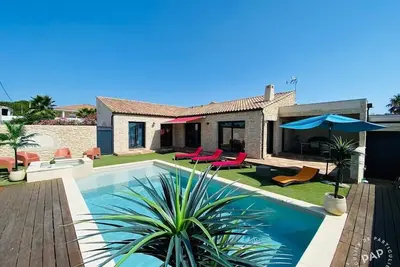 Image de Villa 4p avec piscine jacuzzi proche de la mer