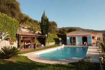 Image de Villa avec Piscine à louer sur les hauteurs de Nice